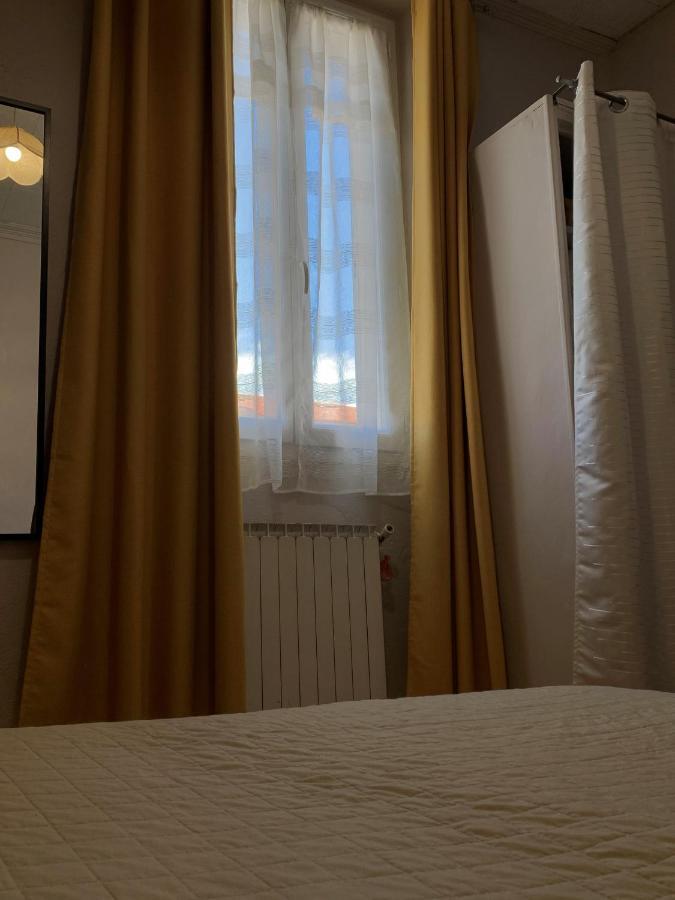 Hotel Du Parc Йер Экстерьер фото