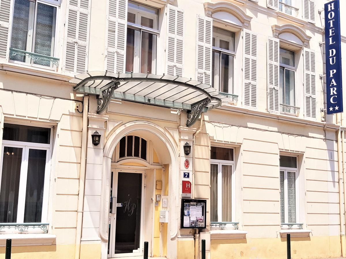 Hotel Du Parc Йер Экстерьер фото